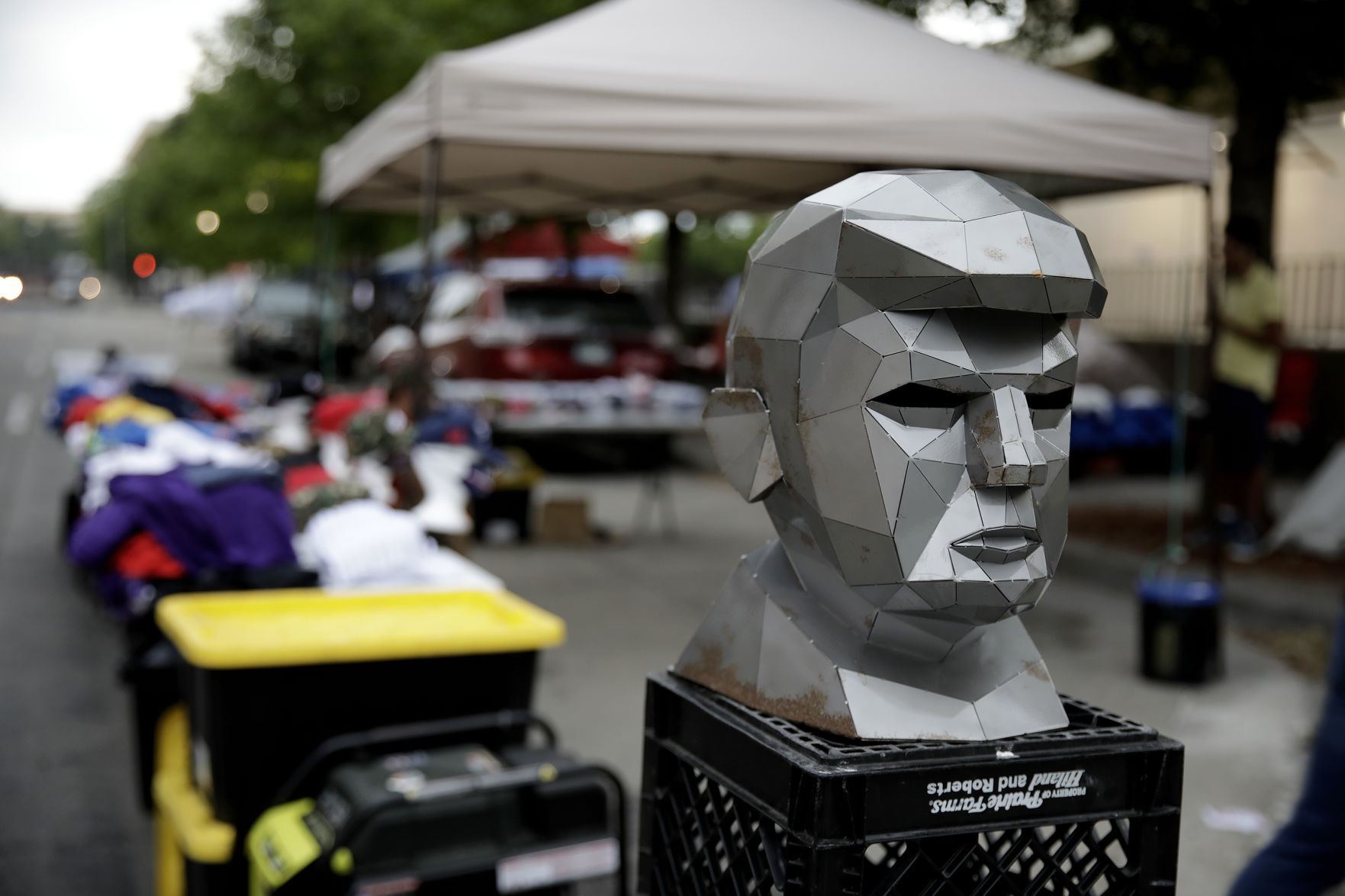 TRUMP CAMPERS